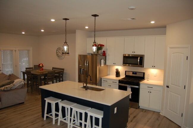 Building Photo - 4315 Socata Ct