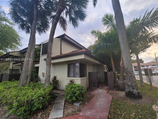 Building Photo - 9673 SW 138th Ave
