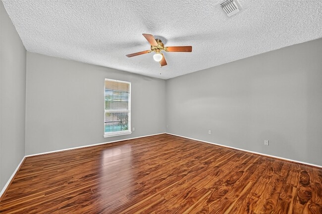 Building Photo - 16355 Sierra Grande Dr