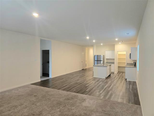 Building Photo - 1825 Sandlin Dr