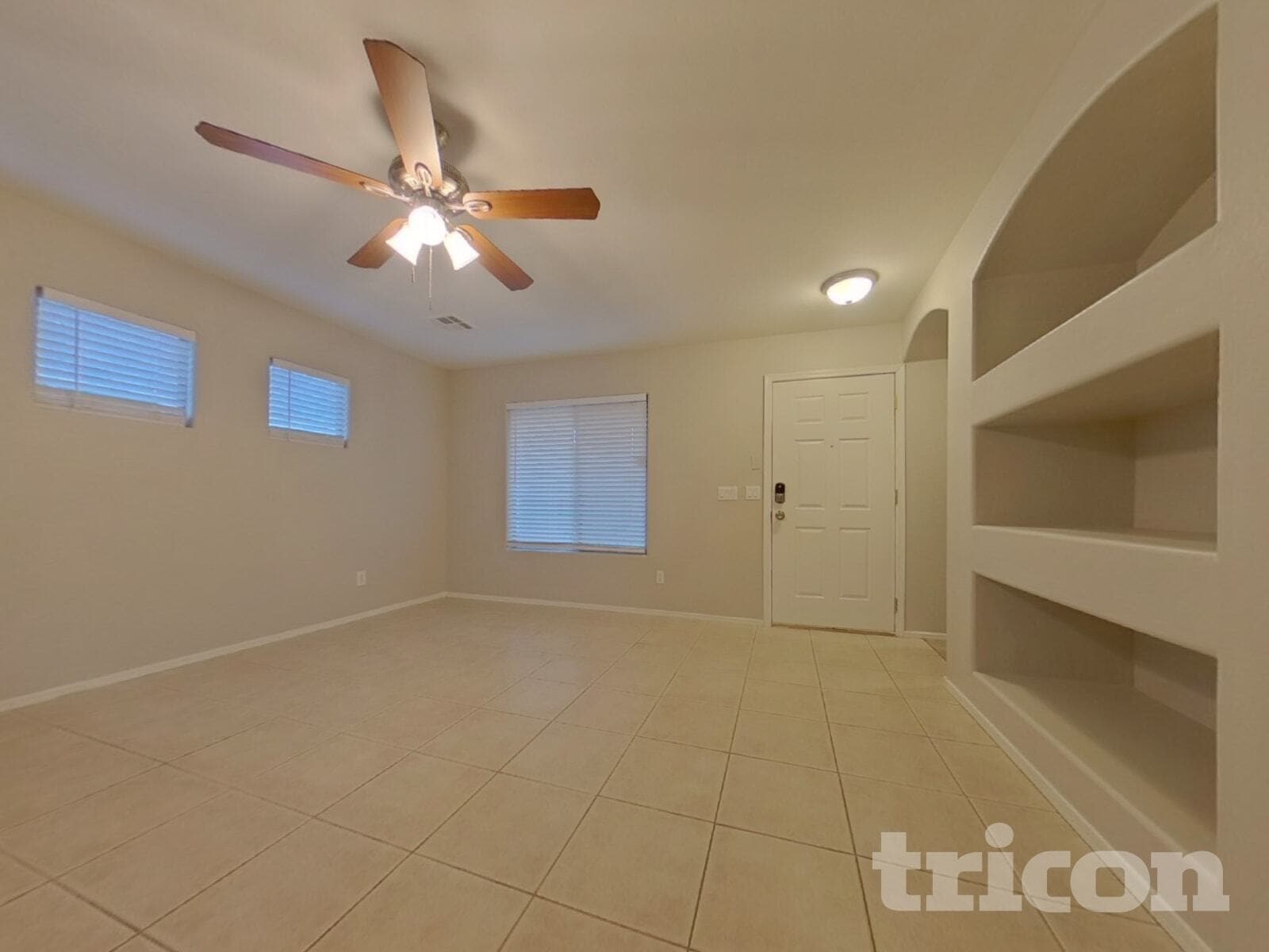 Building Photo - 2522 S 114th Ln