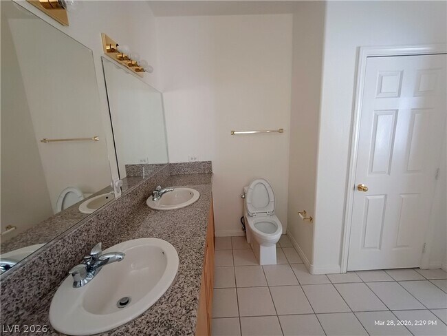 Building Photo - 2651 Rimpacific Cir