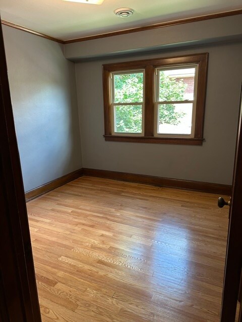 Bedroom - 6615 W Bluemound Rd