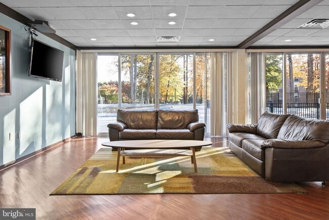 Building Photo - 3354 Woodburn Rd