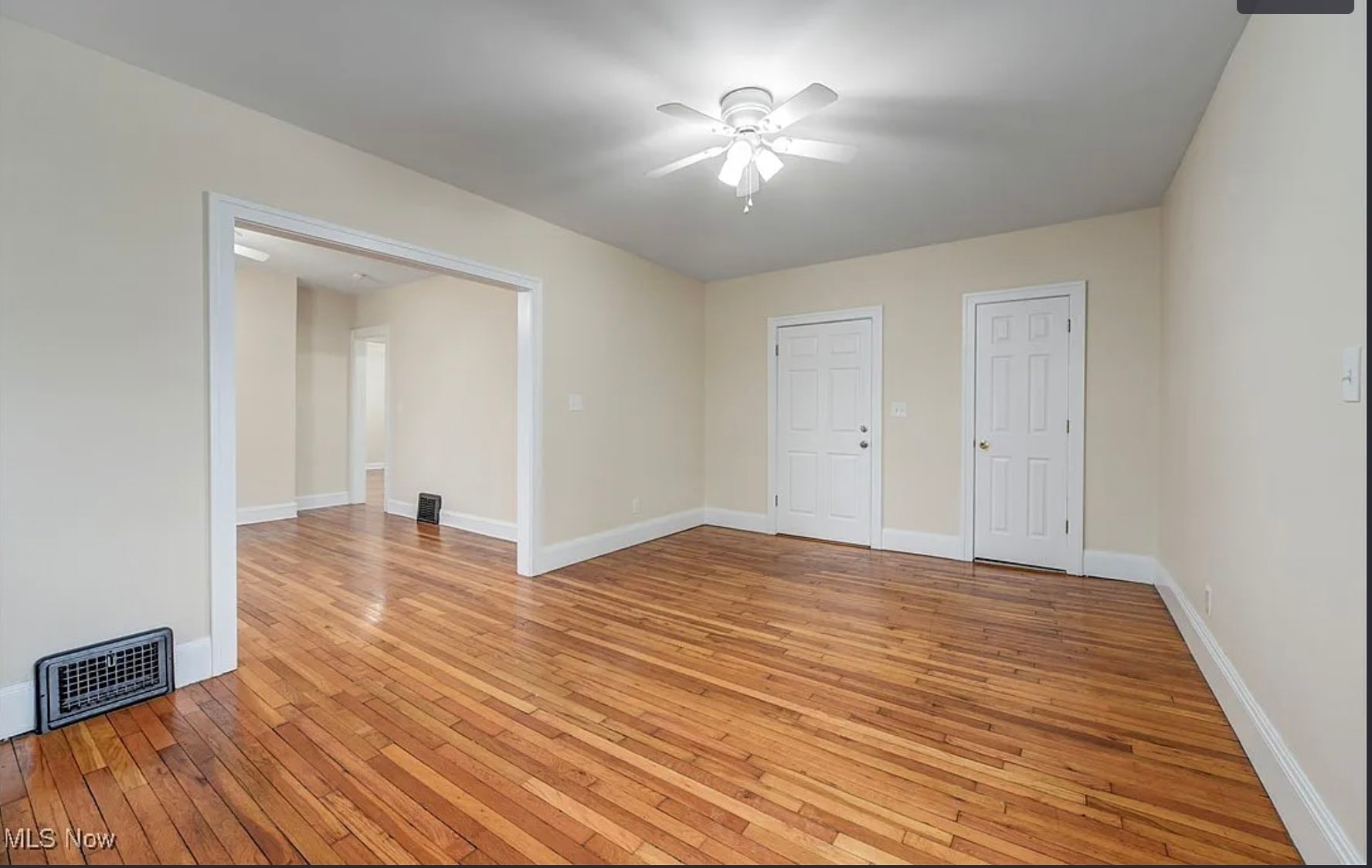 Building Photo - 2085 Chesterland Ave