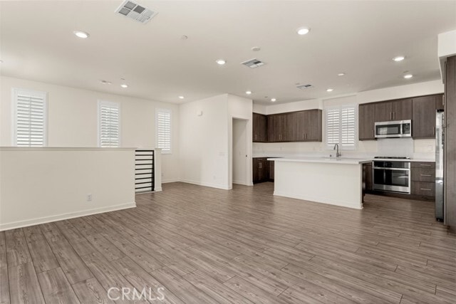 Building Photo - 8241 Traveller St