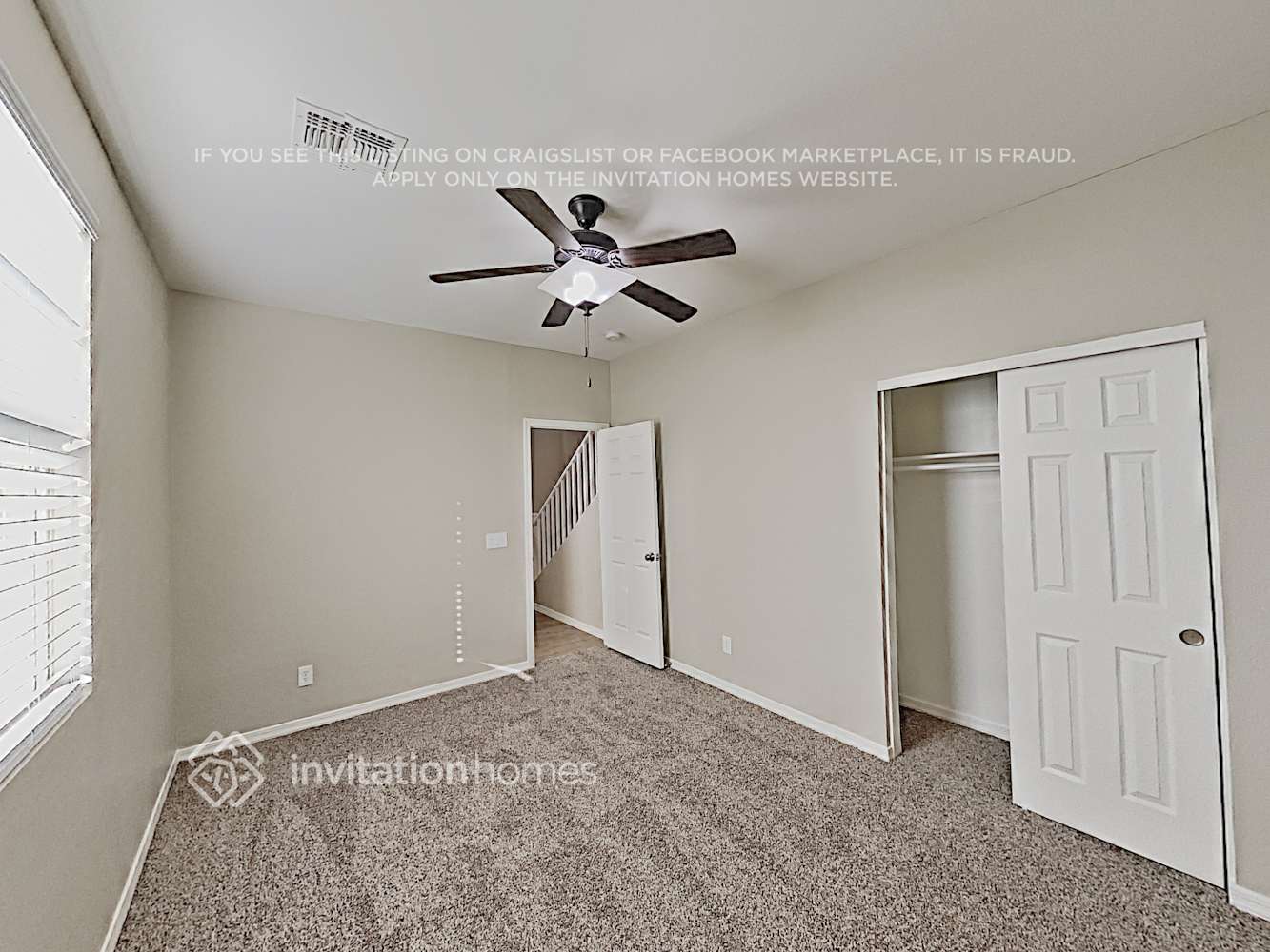 Building Photo - 9731 E Axle Ave