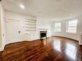Building Photo - 141 Beaconsfield Rd
