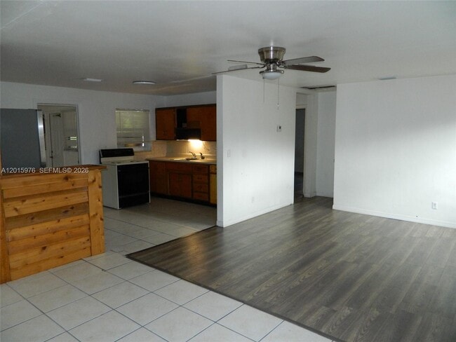 Building Photo - 1340 SW 34th Ave