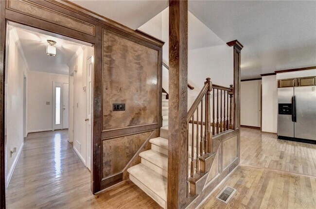 Building Photo - 478 Guilford Cir