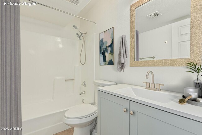 Building Photo - 985 N Granite Reef Rd