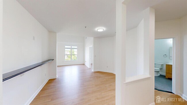 Building Photo - 6404 Fernandez Ct