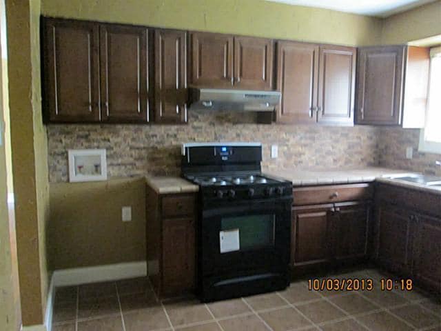 Building Photo - 2422 Bluffton Dr