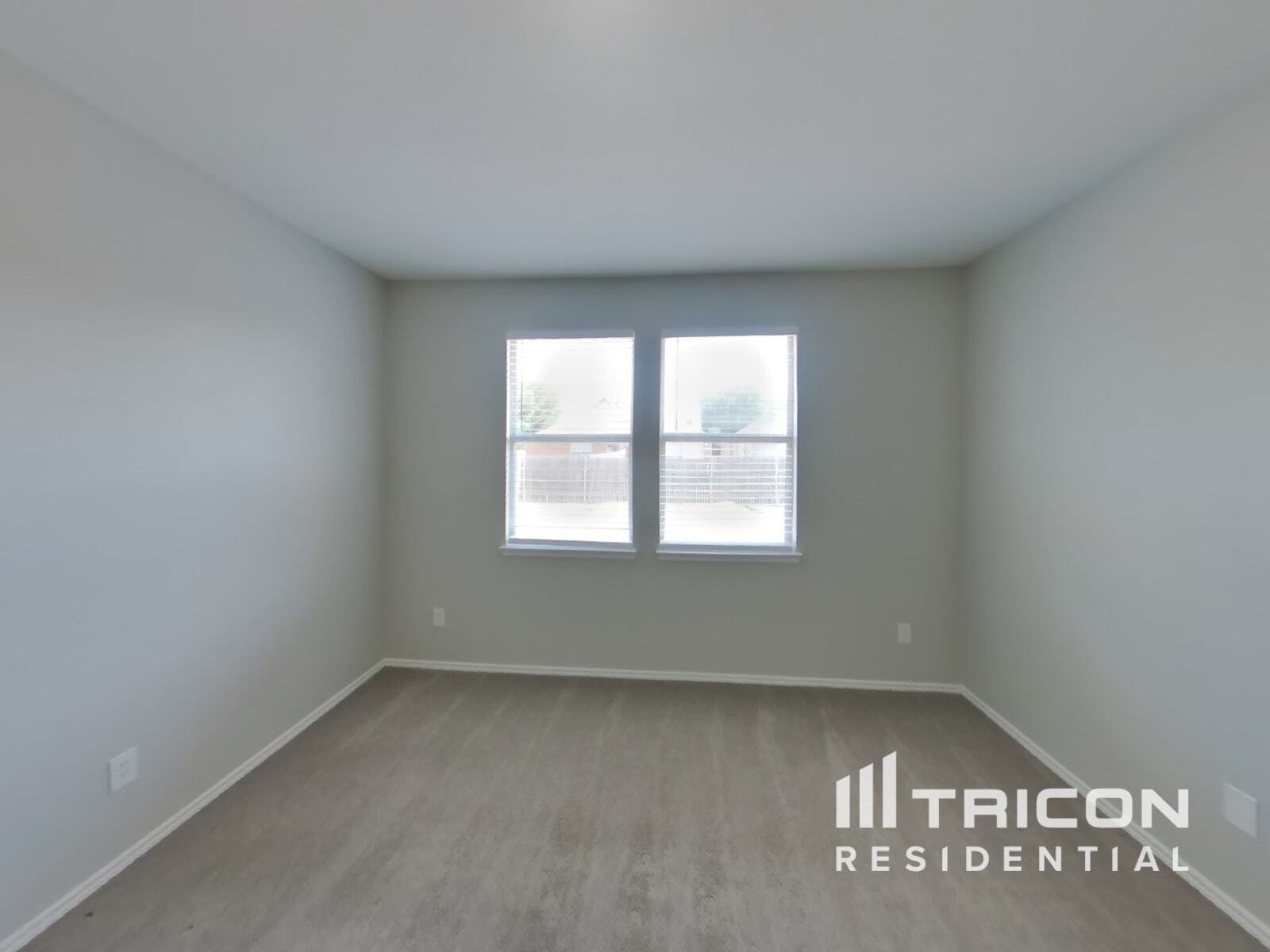 Building Photo - 207 Moonlight Dr