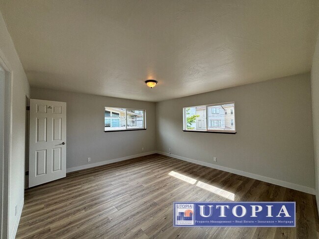 Building Photo - Beautiful and Bright Santa Cruz Home Coming Soon