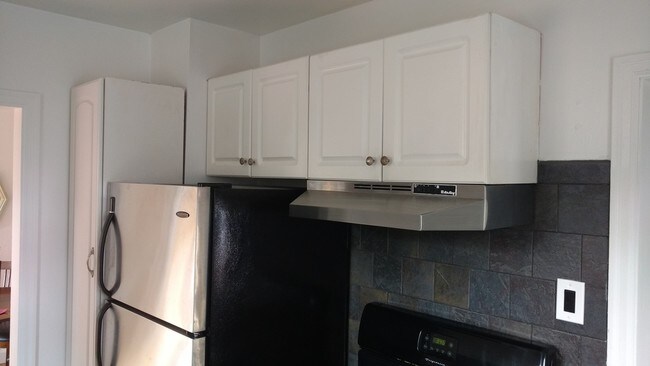 Building Photo - 2317 S Downing St