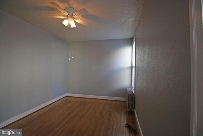 Building Photo - 12 S Filbert St