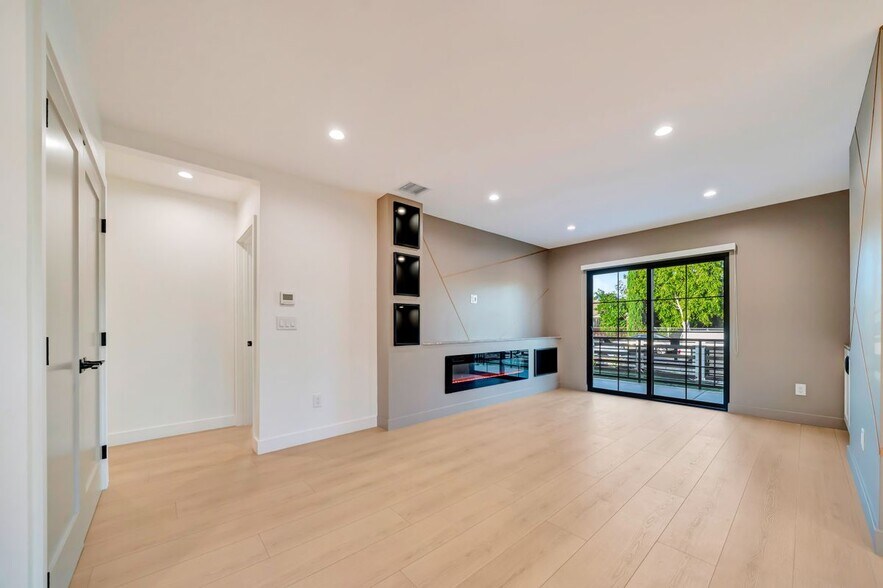 Building Photo - 7401 Dempsey Ave