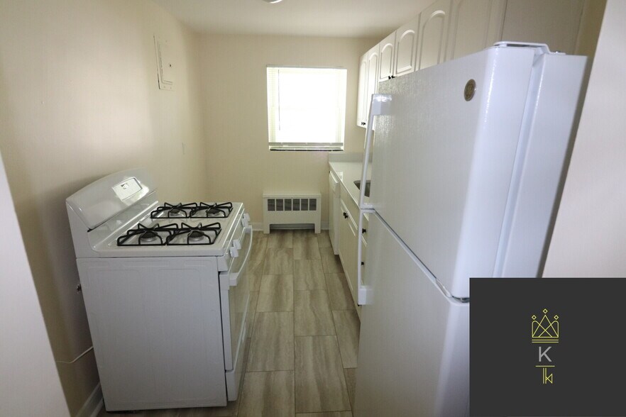 Building Photo - 47 Broadway