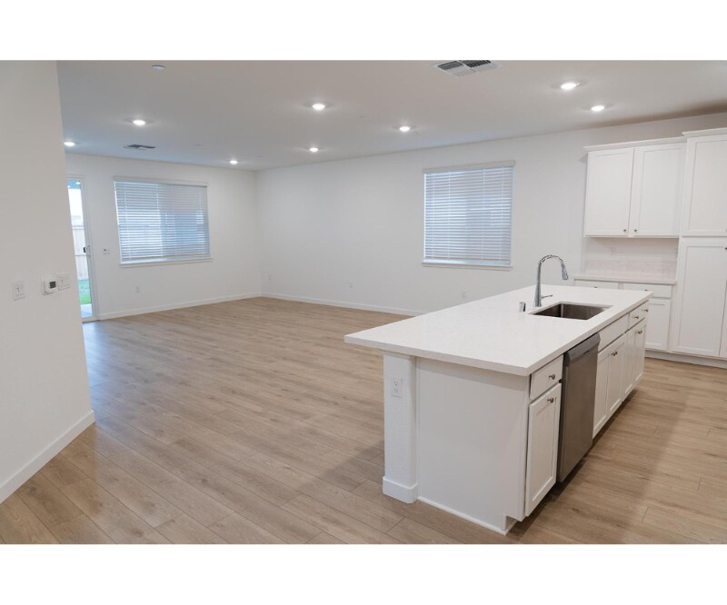 Building Photo - 5348 Liberty Ship Wy