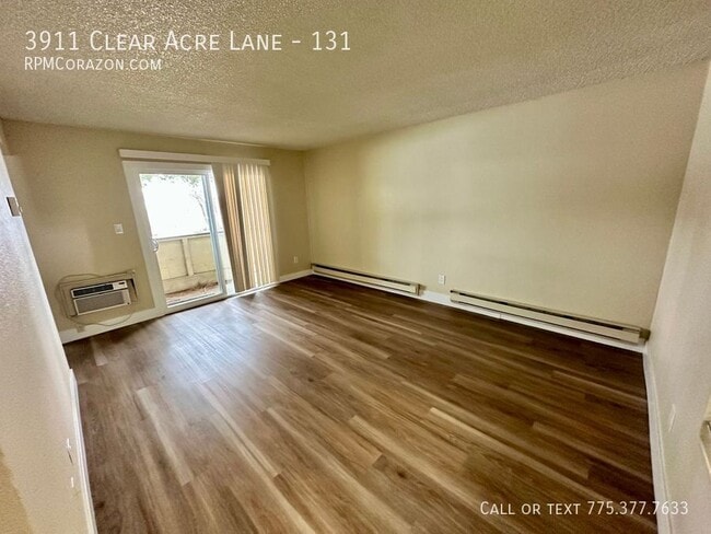 Building Photo - 3911 Clear Acre Ln