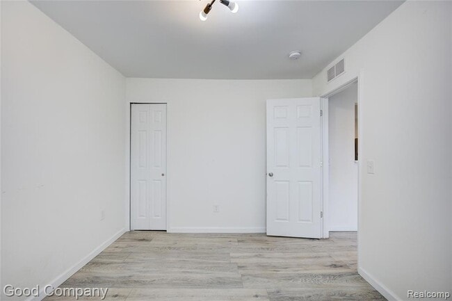 Building Photo - 23826 Kate Ave