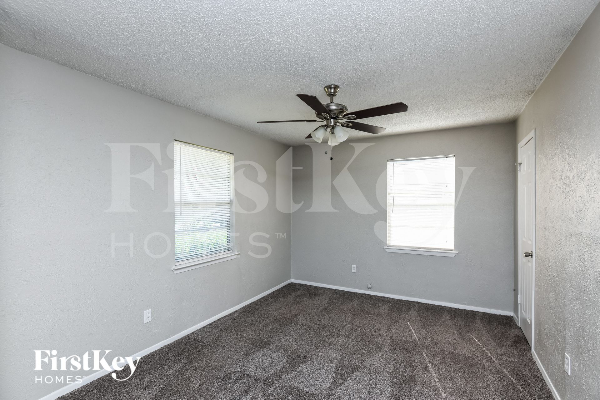 Building Photo - 308 Bluebonnet St