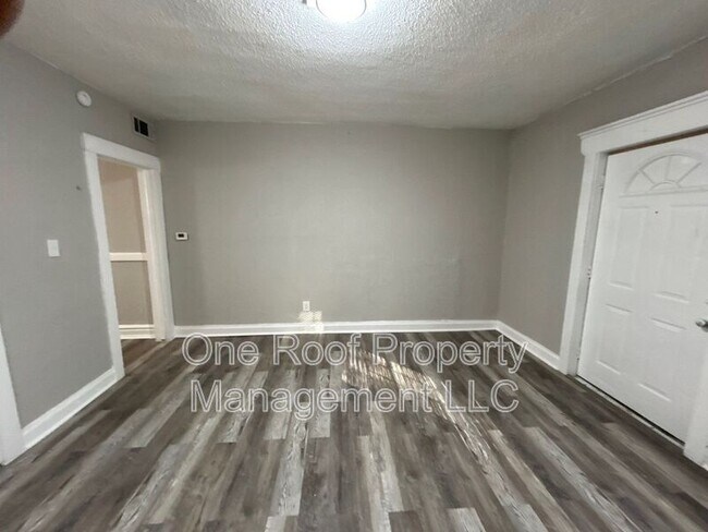 Building Photo - 3224-3226 E 8th St.