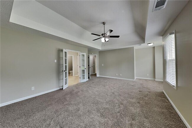 Building Photo - 74 Woodsfield Ln