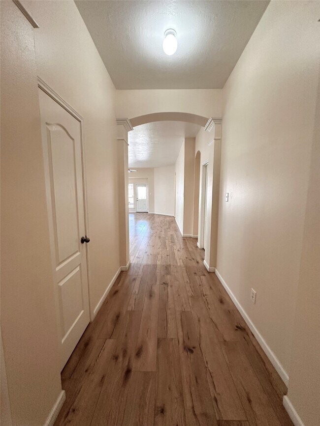 Building Photo - 17310 Brookhollow Mist Ct