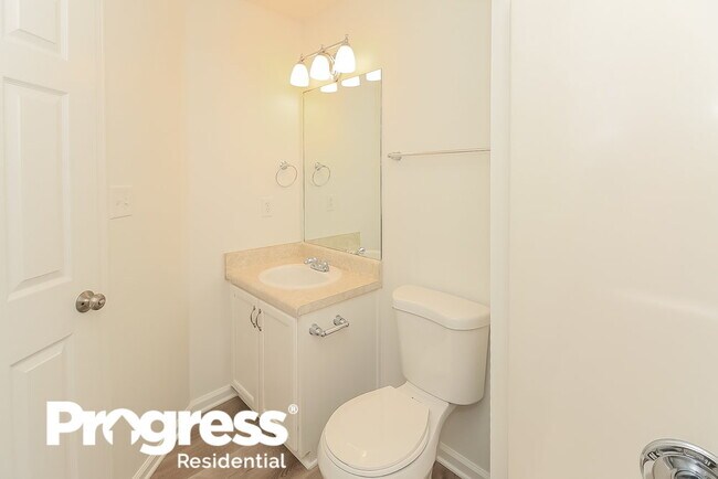Building Photo - 2817 Amerson Way