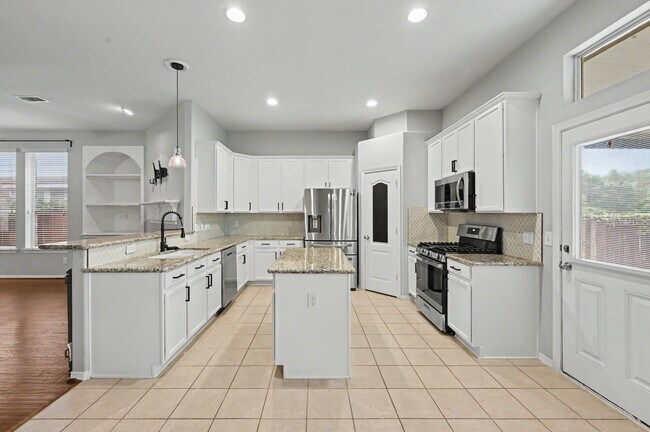 Building Photo - 7023 Durango Creek Dr