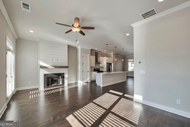 Building Photo - 1292 Stone Castle Cir