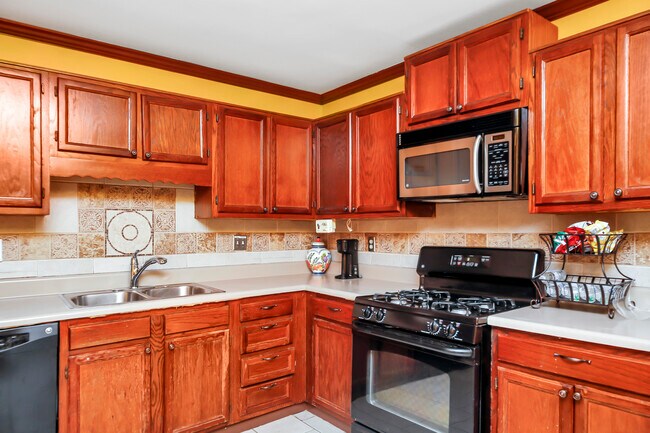 Building Photo - 4008 Heritage Valley Ct