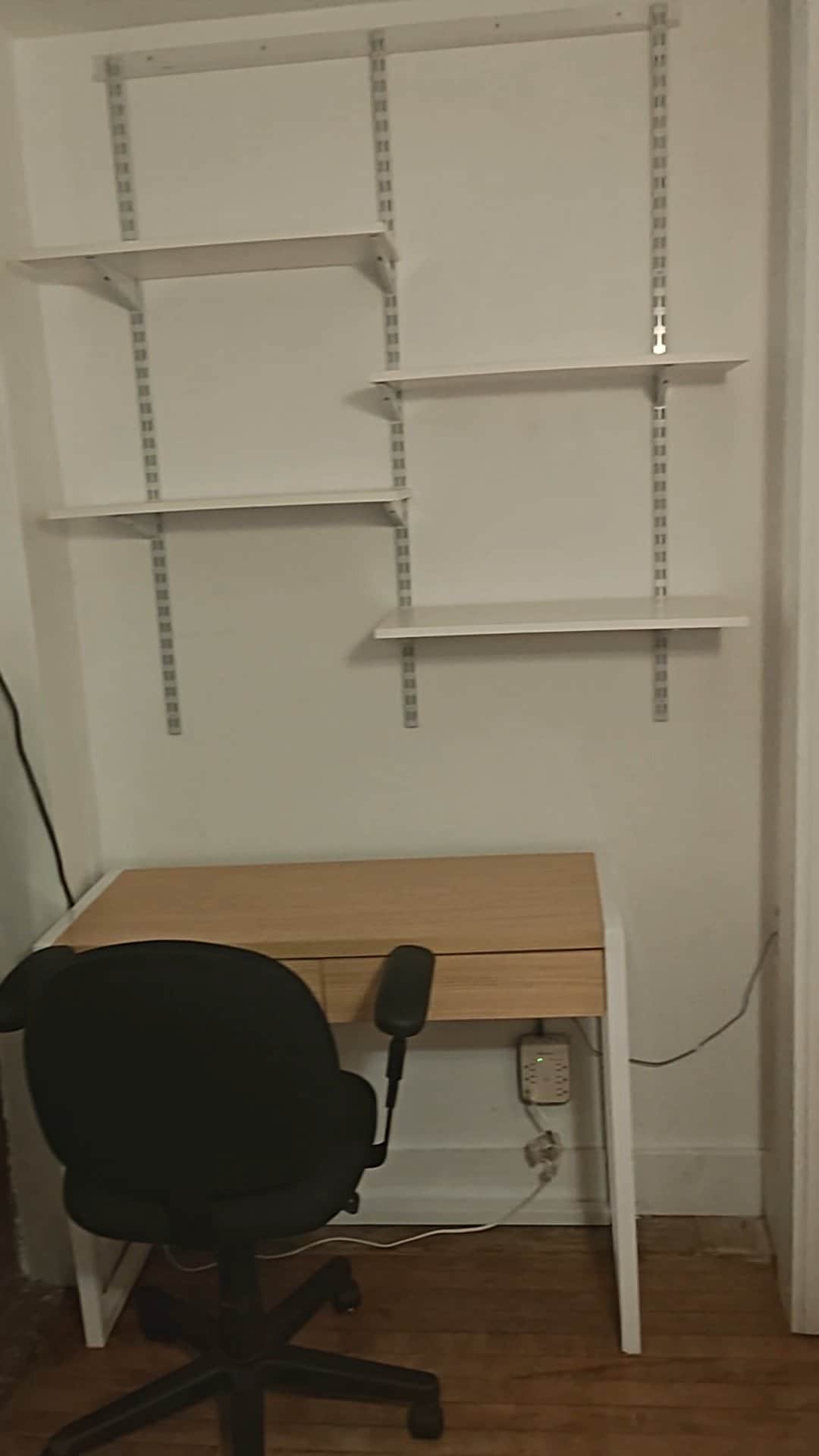 Building Photo - 28 Cedar St