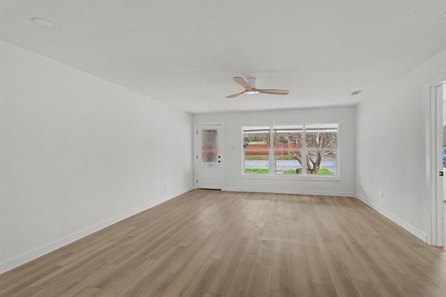 Building Photo - 1411 W Gandy St