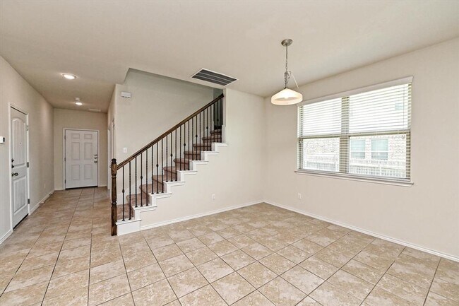 Building Photo - 20133 Navarre Terrace