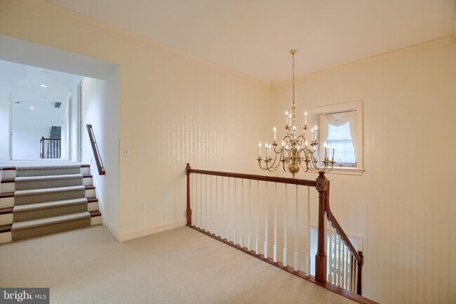 Building Photo - 1886 Conard Rd