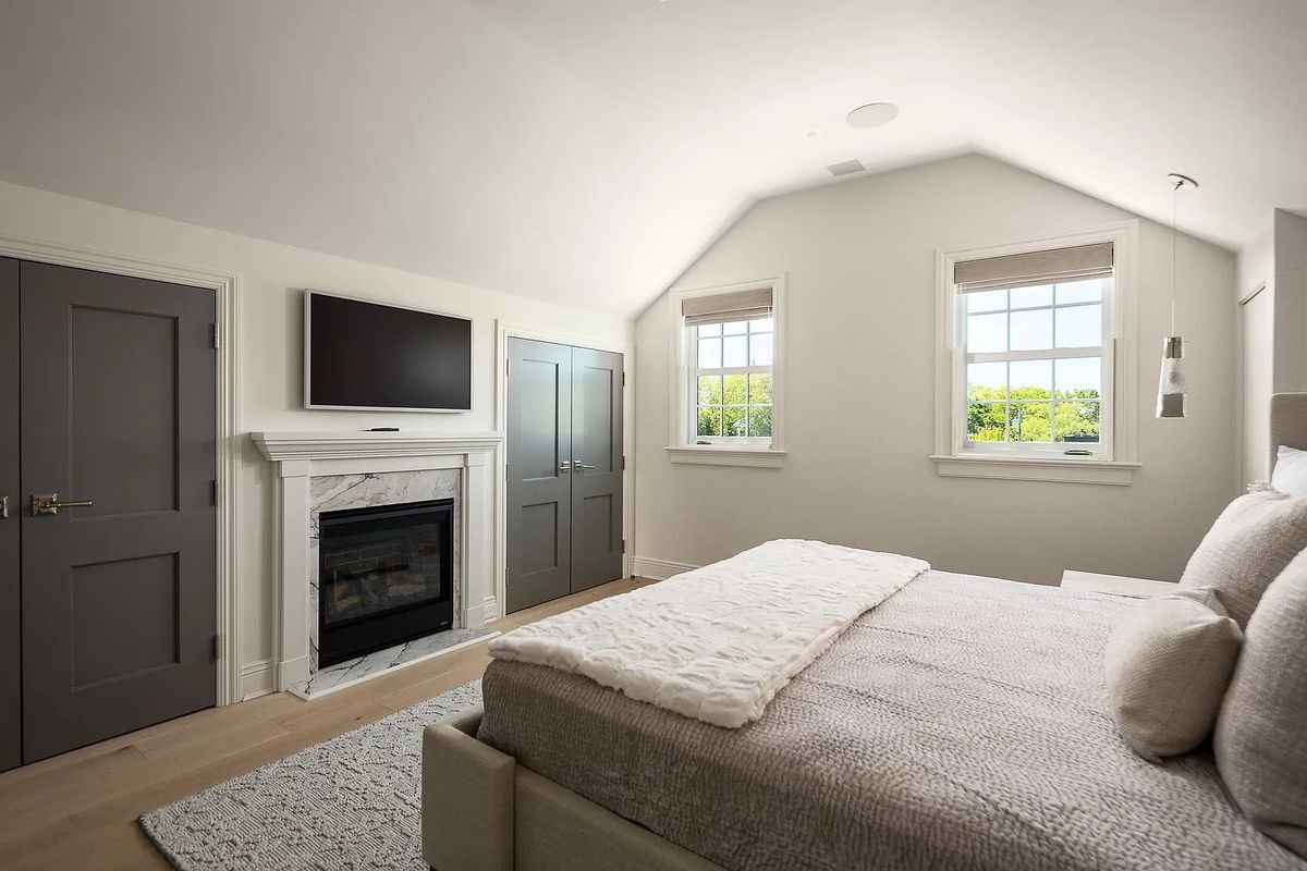 Building Photo - 27 Howard St