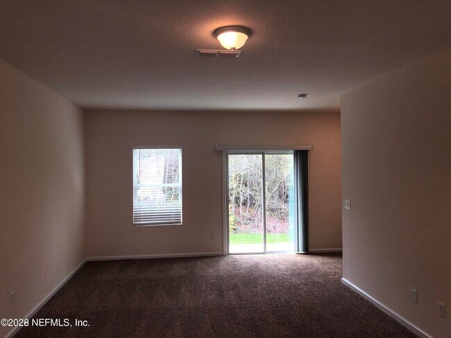 Building Photo - 57 Scotch Pebble Dr