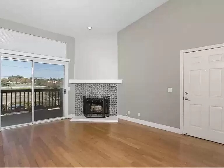 Building Photo - 42140 Lyndie Ln