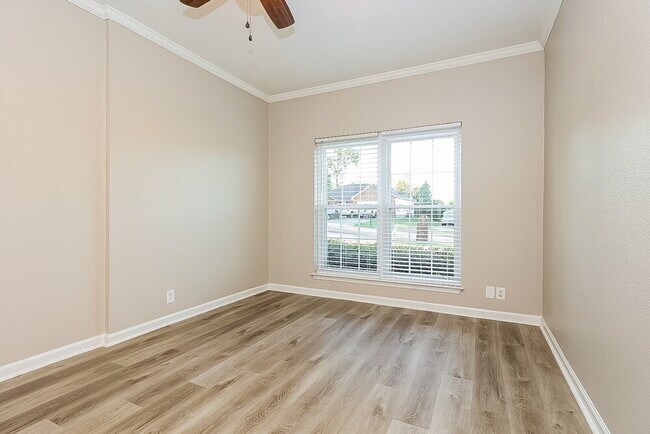 Building Photo - 1806 Rory Cove