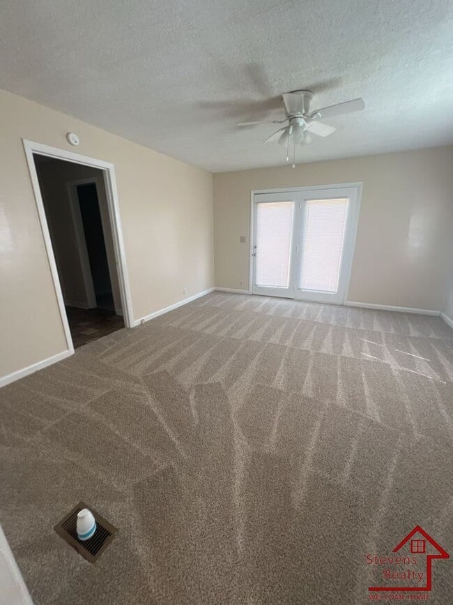 Building Photo - 3236 Hwy 70 E