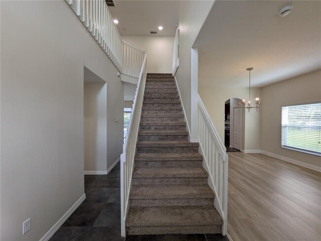 Building Photo - 9869 Heron Pointe Dr