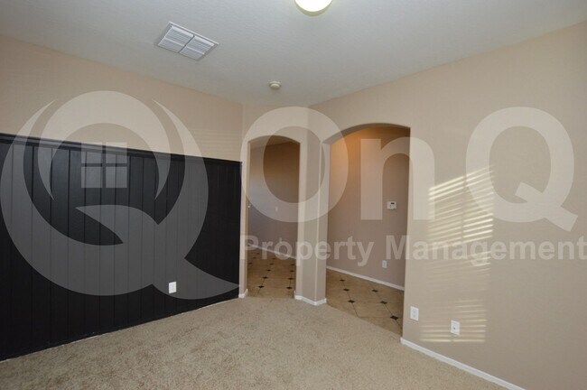 Building Photo - 4164 E Milky Way