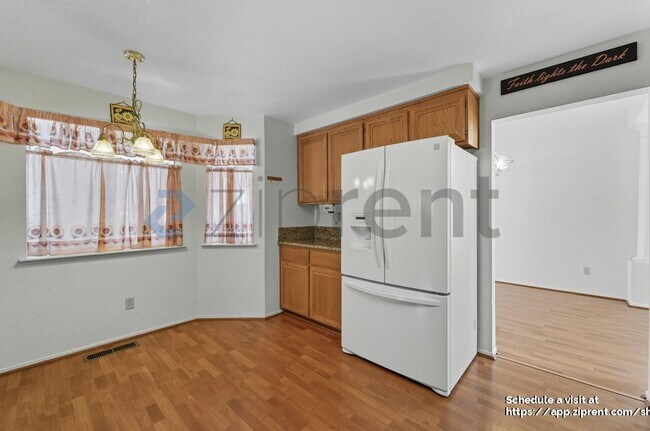 Building Photo - 14 Cider Mill Ct