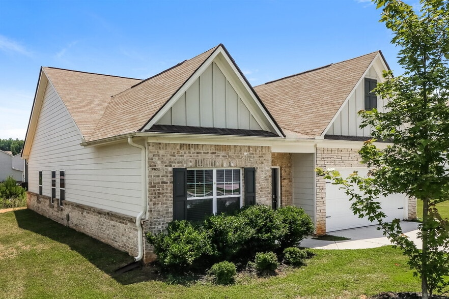 Building Photo - 108 Brook Dr