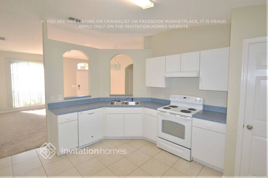 Building Photo - 248 Rosita Dr