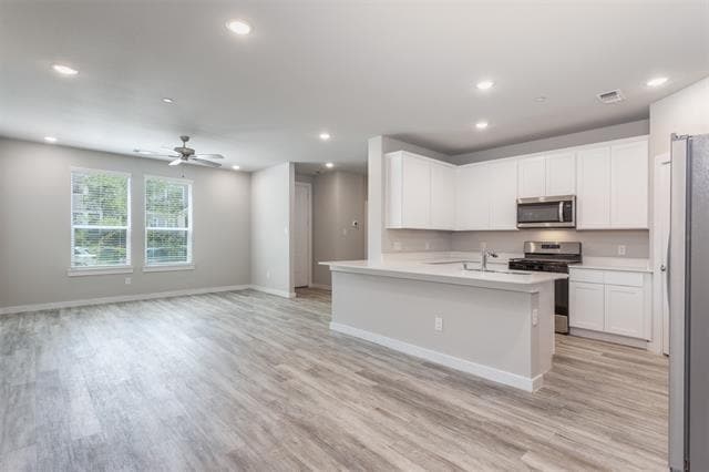Building Photo - 1328 Creekbank Dr