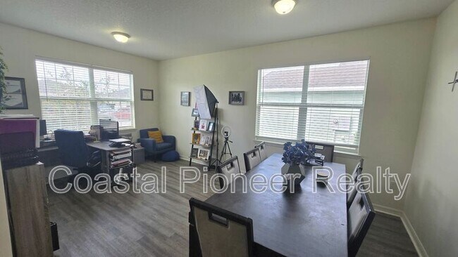 Building Photo - 30953 Water Lily Dr